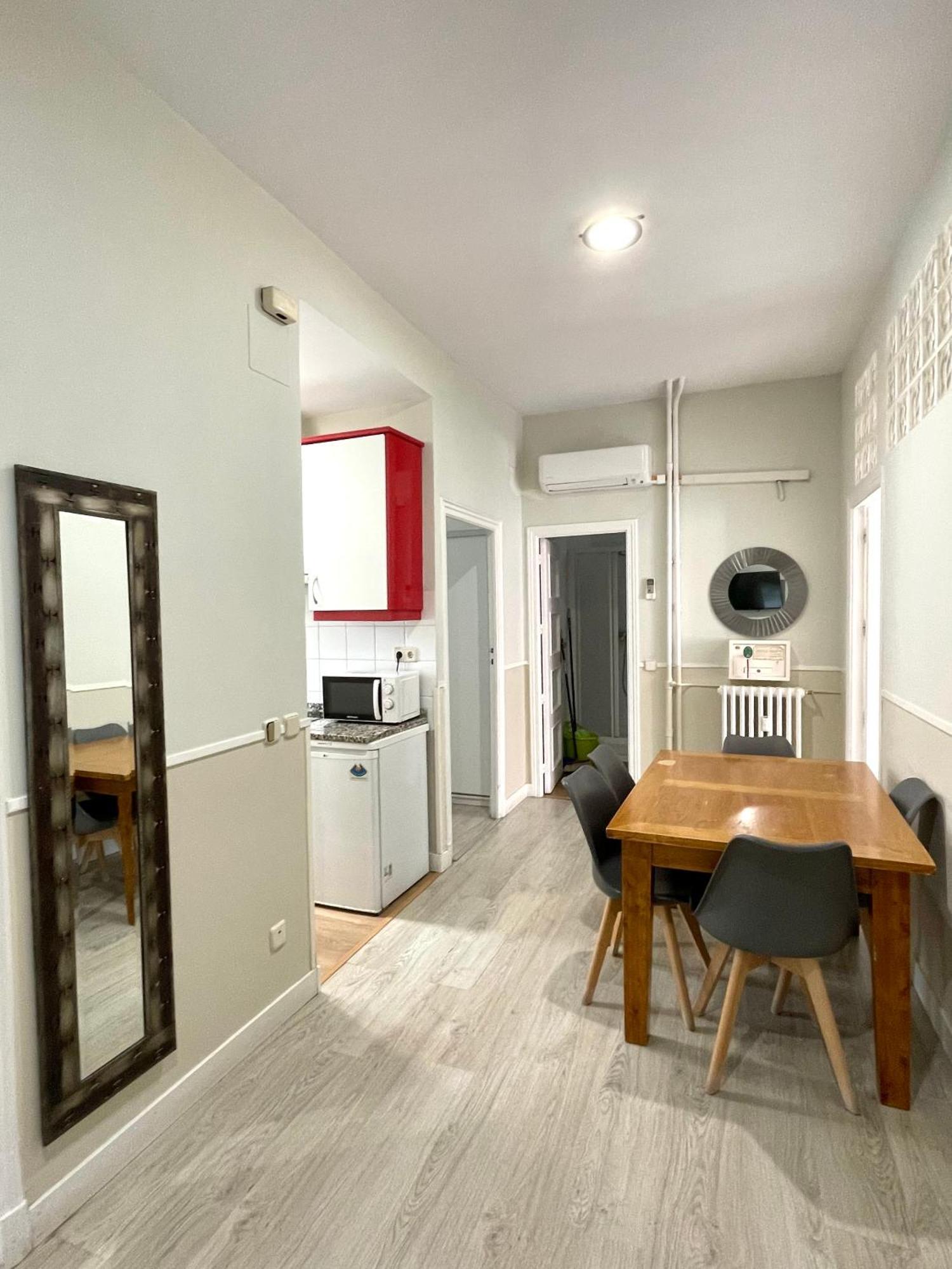 Apartamentos Mayor Centro มาดริด ภายนอก รูปภาพ