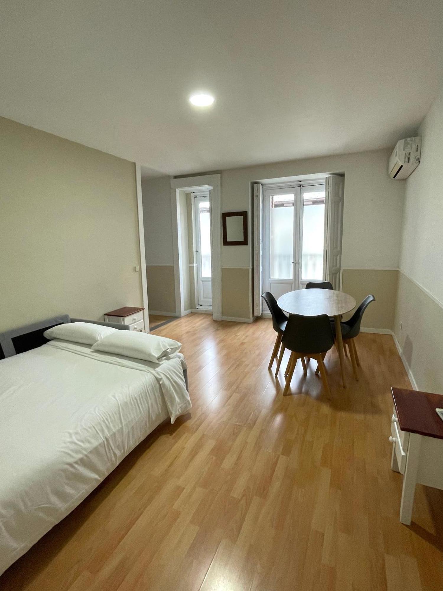 Apartamentos Mayor Centro มาดริด ภายนอก รูปภาพ