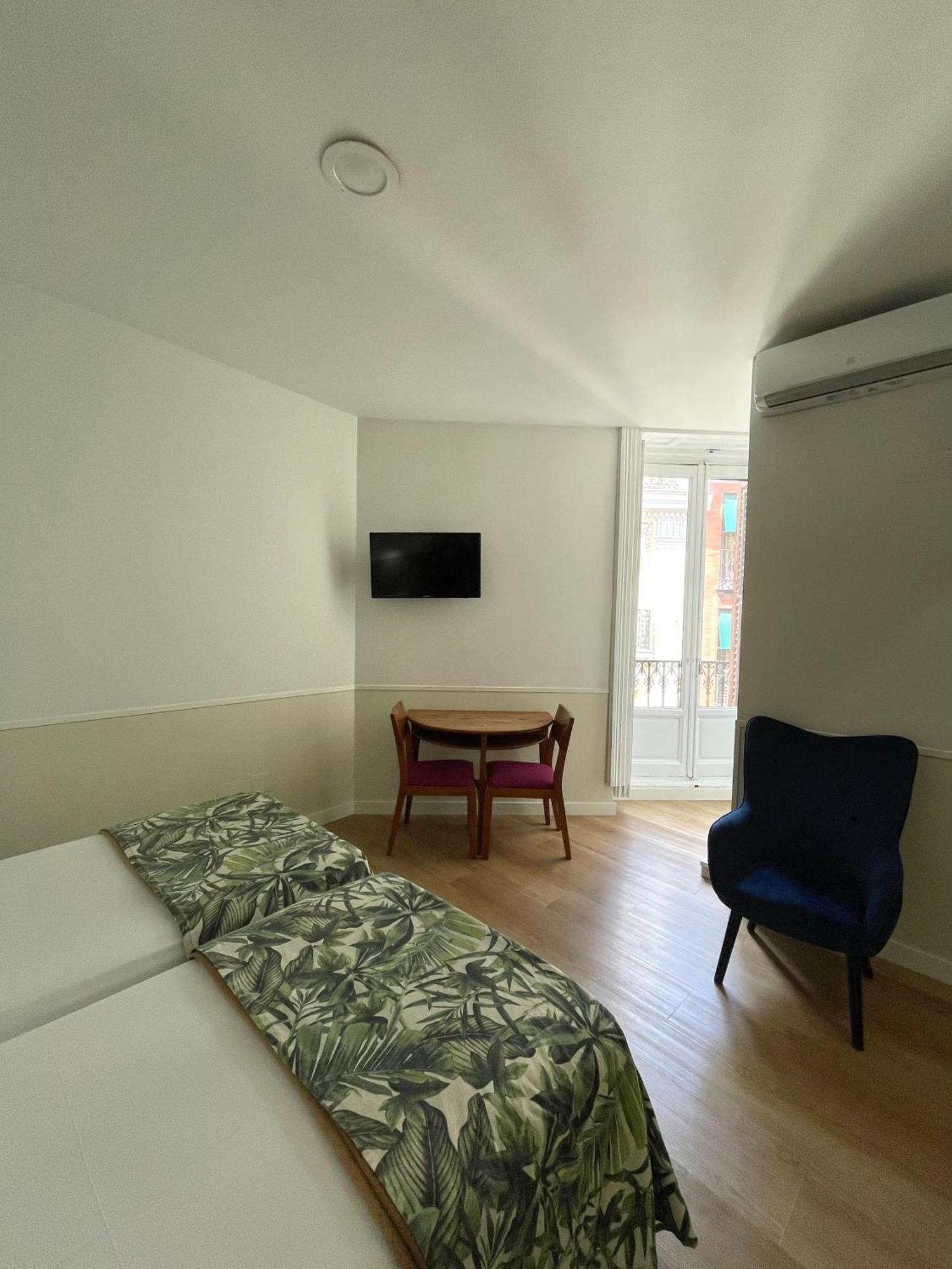 Apartamentos Mayor Centro มาดริด ภายนอก รูปภาพ