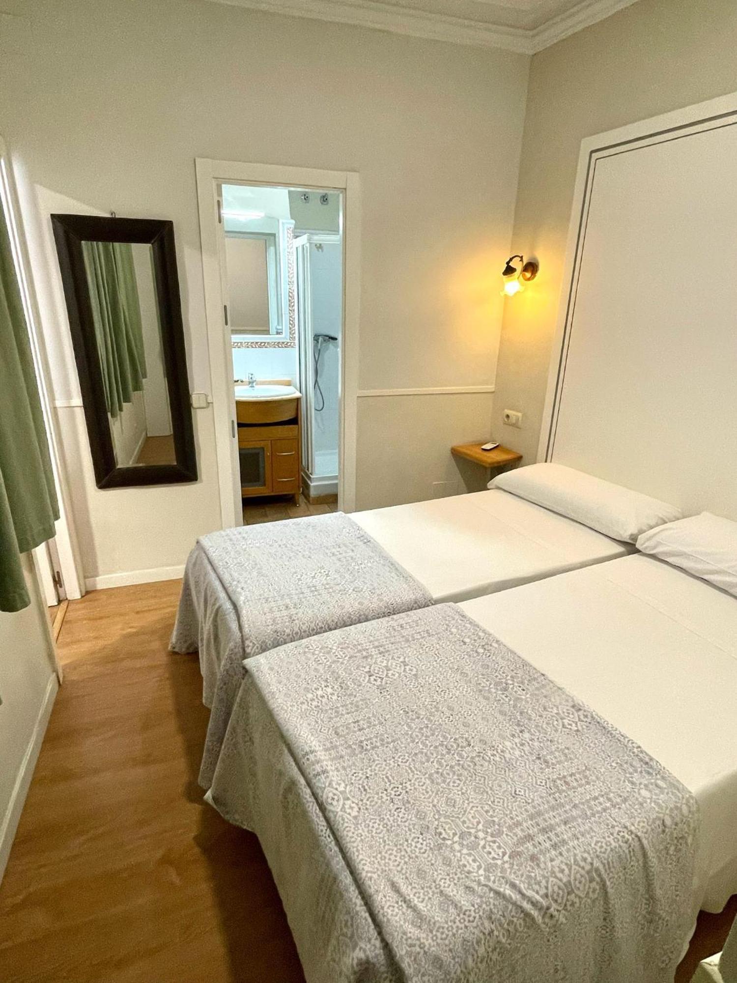 Apartamentos Mayor Centro มาดริด ภายนอก รูปภาพ