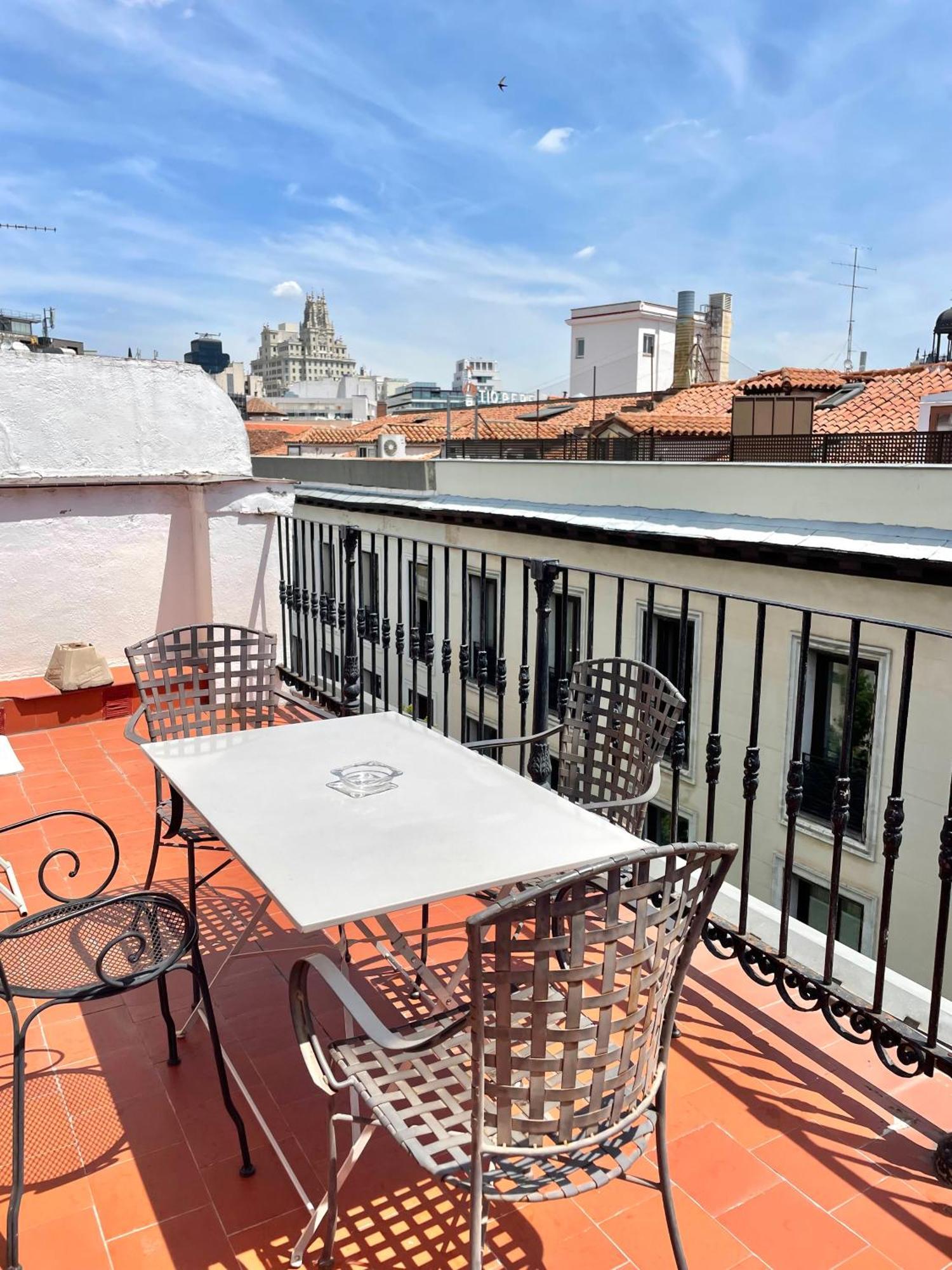 Apartamentos Mayor Centro มาดริด ภายนอก รูปภาพ